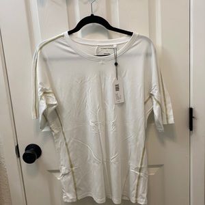 Universal Standard Echo Tee